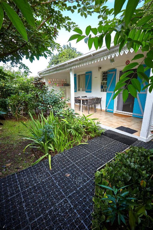 Soleil Couchant - Gites Deshaies Exterior photo